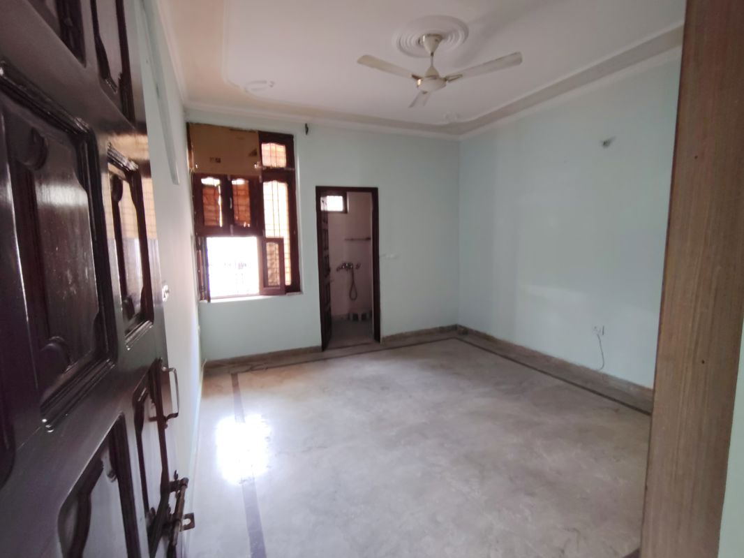 1 BHK for rent in Carterpuri Village, Gurugram — semi-furnished — 160 sq.ft