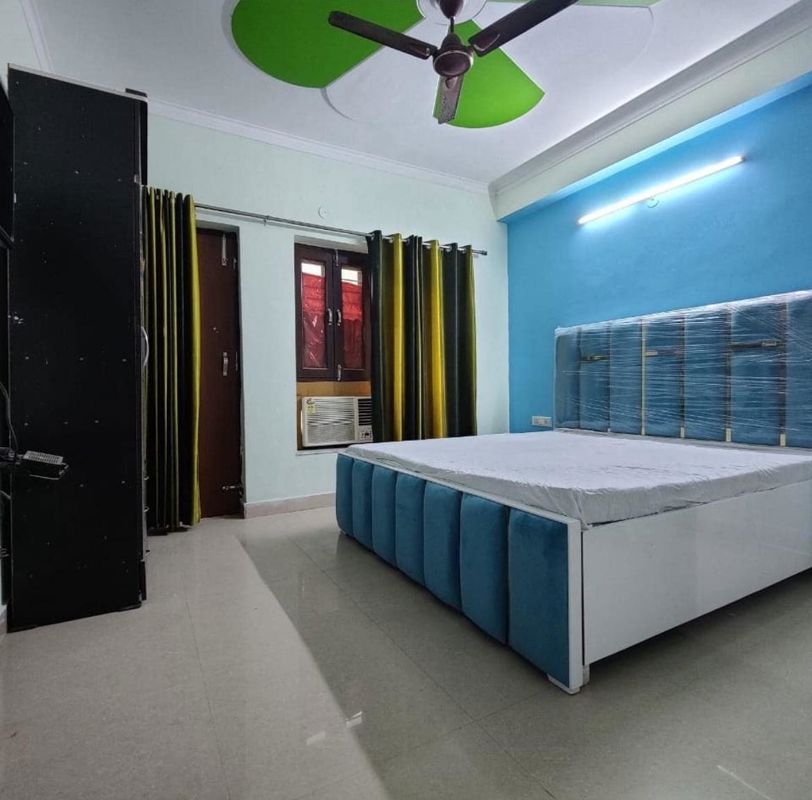 1 BHK for rent in Dlf City Phase 3, Gurugram — furnished — 70 sq.ft