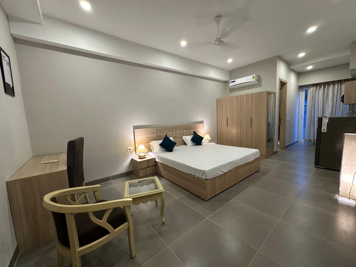 1 BHK for rent in DLF Phase 4, Gurugram — 620 sq.ft — DLF Platinum Residences