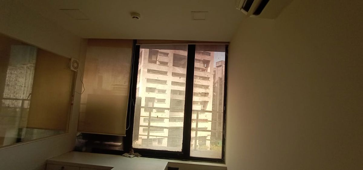 1 BHK for rent in Dlf Phase ii, Gurugram — unfurnished — 300 sq.ft — DLF Atria