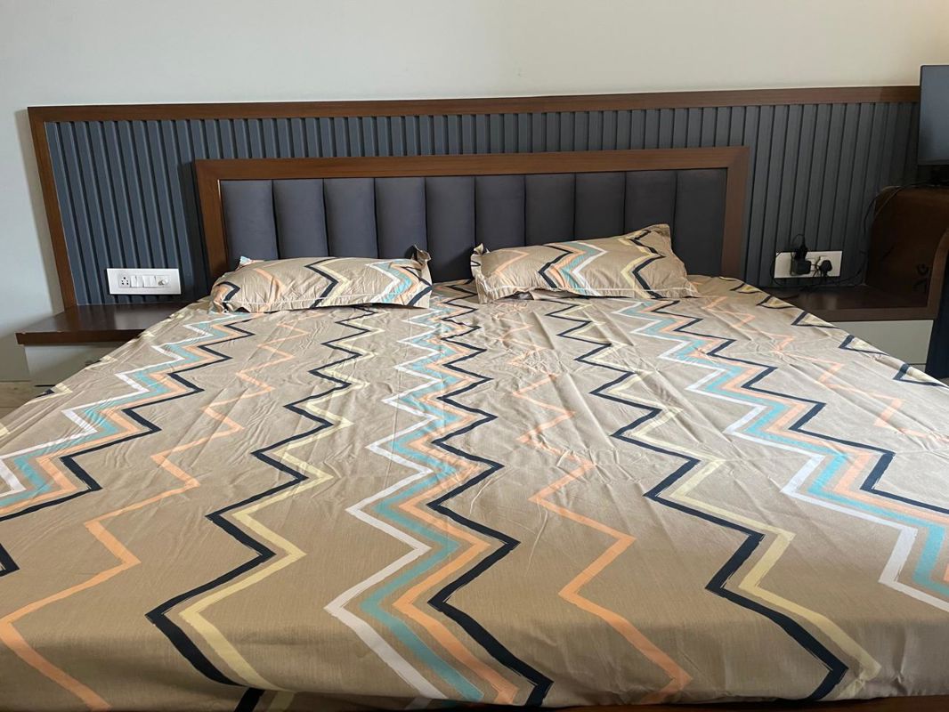 1 BHK for rent in Dlf Phase iv, Gurugram — furnished — 60 sq.ft