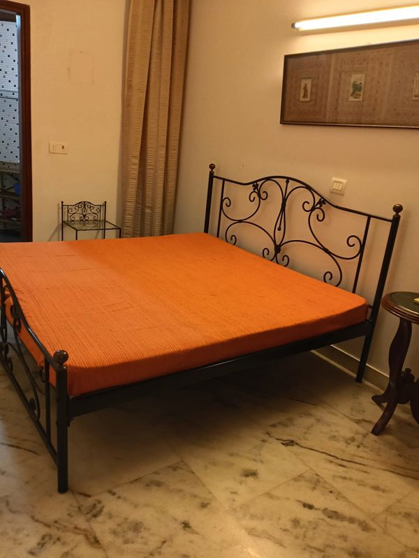 1 BHK for rent in Haiderpur, Gurugram — semi-furnished — 150 sq.ft