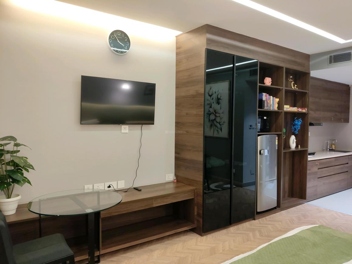 1 BHK for rent in Kadarpur, Gurugram — 697 sq.ft — AIPL Joy Square