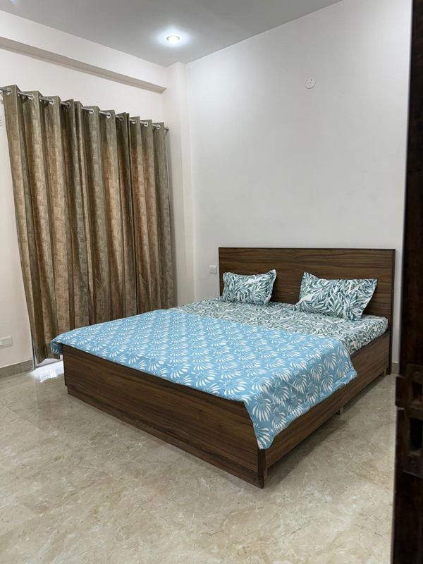 1 BHK for rent in Medi City, Gurugram — furnished — 690 sq.ft