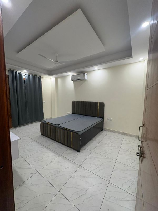 1 BHK for rent in Mohyal Colony, Gurugram — furnished — 680 sq.ft