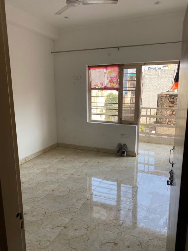 1 BHK for rent in Palam Vihar Extension, Gurugram — semi-furnished — 620 sq.ft — Ansal Palam Triangle