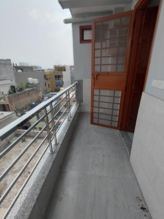 1 BHK for rent in Palam Vihar, Gurugram — semi-furnished — 450 sq.ft