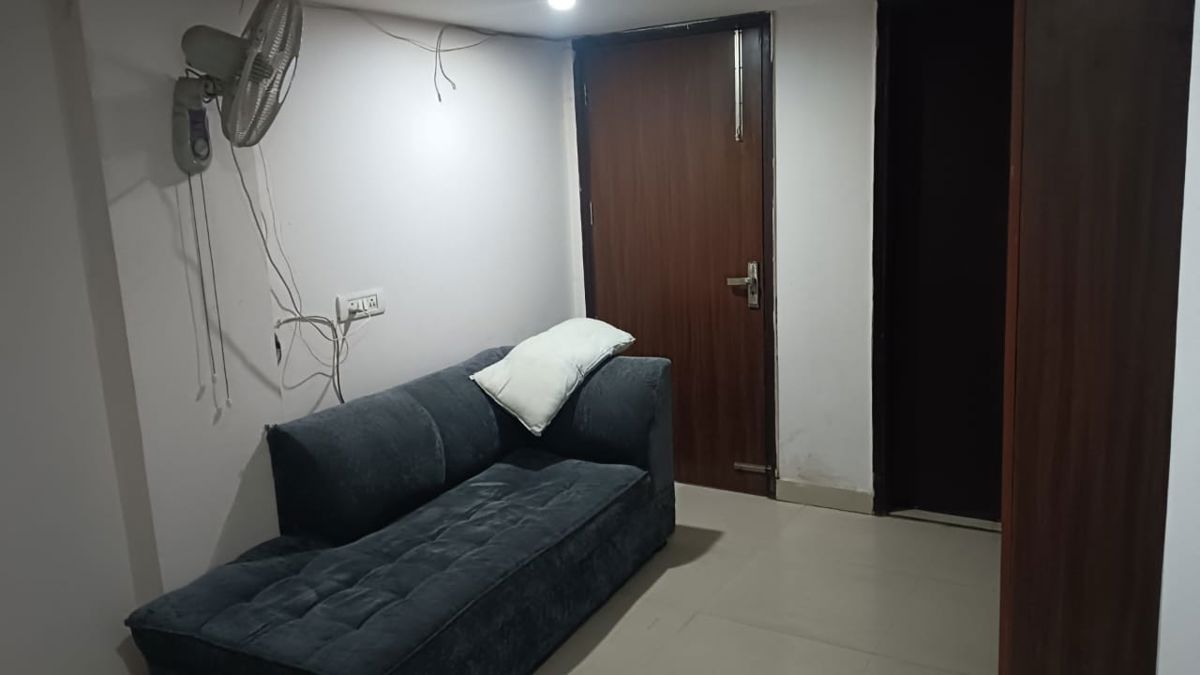 1 BHK for rent in Saini Khera, Gurugram — furnished — 550 sq.ft