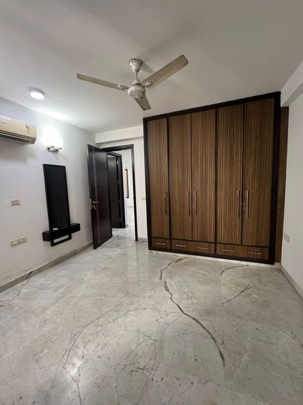 1 BHK for rent in Sector 106, Gurugram — unfurnished — 700 sq.ft