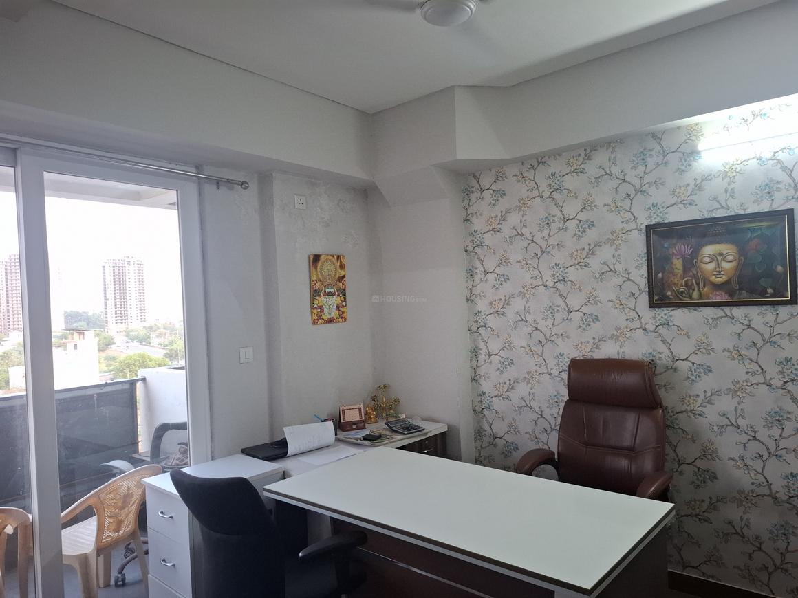 1 BHK for rent in Sector 106, Gurugram — 700 sq.ft — Viridian The Longevity Project At Plaza 106