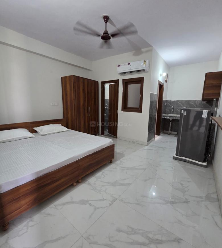 1 BHK for rent in Sector 10A, Gurugram — 560 sq.ft