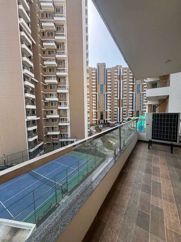 1 BHK for rent in Sector 111, Gurugram — furnished — 900 sq.ft — Kashish Manor One