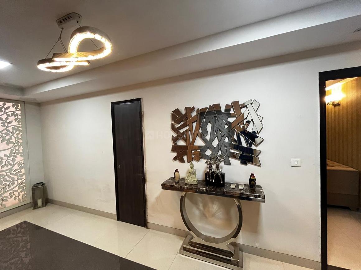 1 BHK for rent in Sector 112, Gurugram — 601 sq.ft — Eminence Kimberly Suits