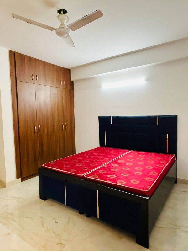 1 BHK for rent in Sector 12, Gurugram — furnished — 600 sq.ft — Bhargava Palace