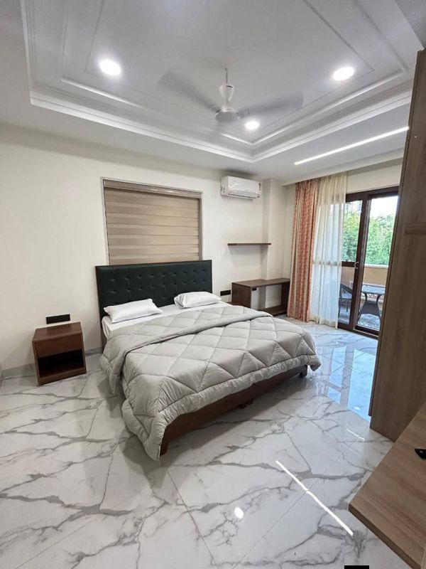 1 BHK for rent in Sector 14, Gurugram — furnished — 1200 sq.ft — Anamika Enclave