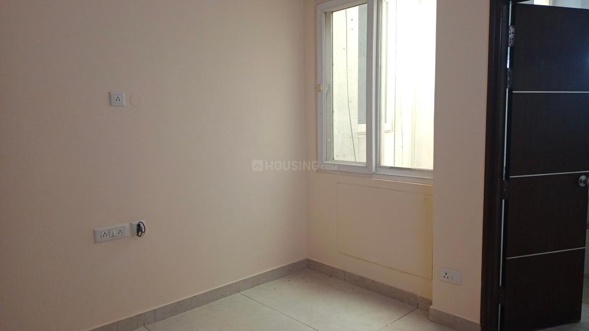 1 BHK for rent in Sector 14, Gurugram — semi-furnished — 650 sq.ft