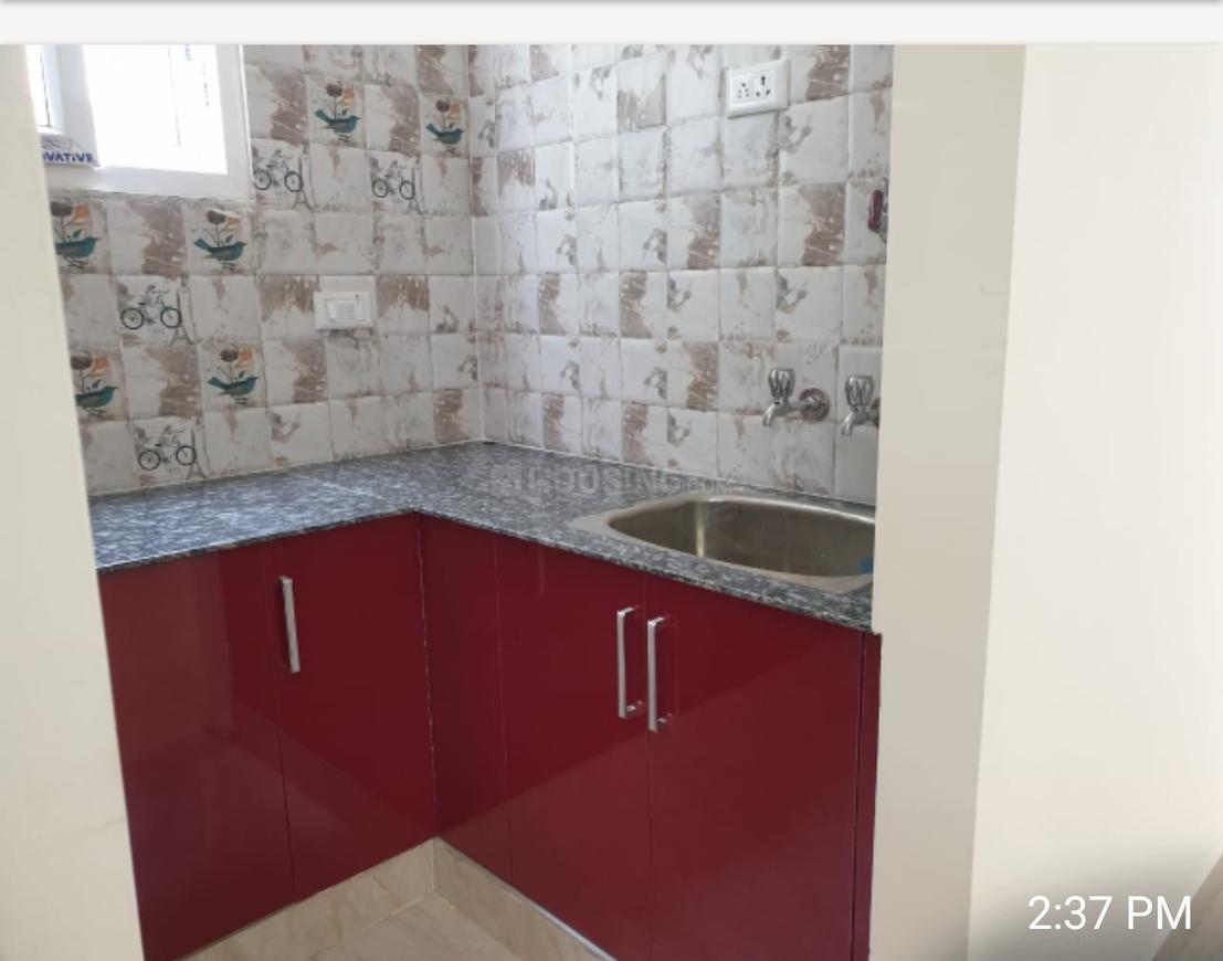 1 BHK for rent in Sector 14, Gurugram — semi-furnished — 1000 sq.ft