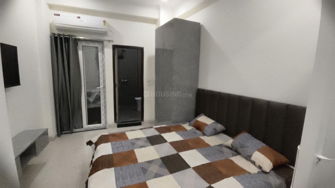 1 BHK for rent in Sector 15 Part 2, Gurugram — 450 sq.ft
