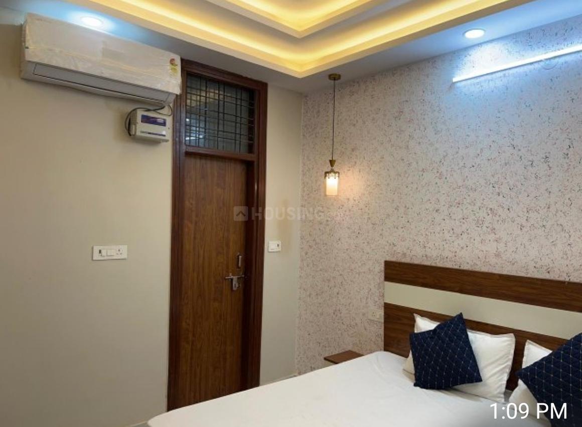 1 BHK for rent in Sector 17, Gurugram — 600 sq.ft