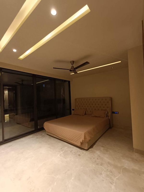 1 BHK for rent in Sector 21, Gurugram — semi-furnished — 823 sq.ft