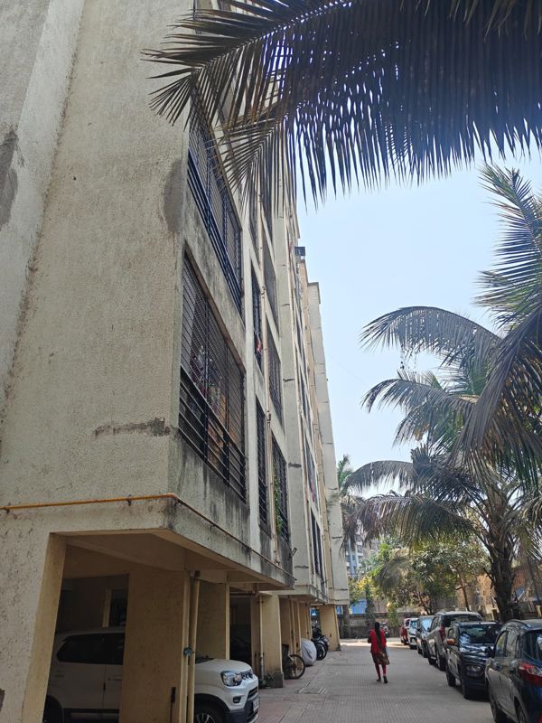 1 BHK for rent in Sector 23, Gurugram — semi-furnished — 532 sq.ft — Ansal Plaza Sector-23
