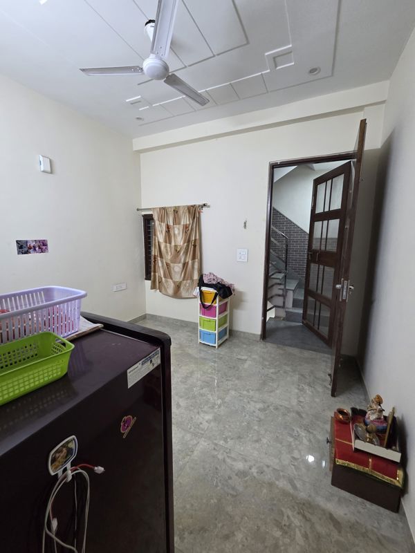 1 BHK for rent in Sector 23, Gurugram — semi-furnished — 1150 sq.ft