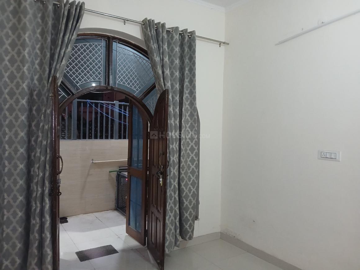 1 BHK for rent in Sector 23, Gurugram — 800 sq.ft
