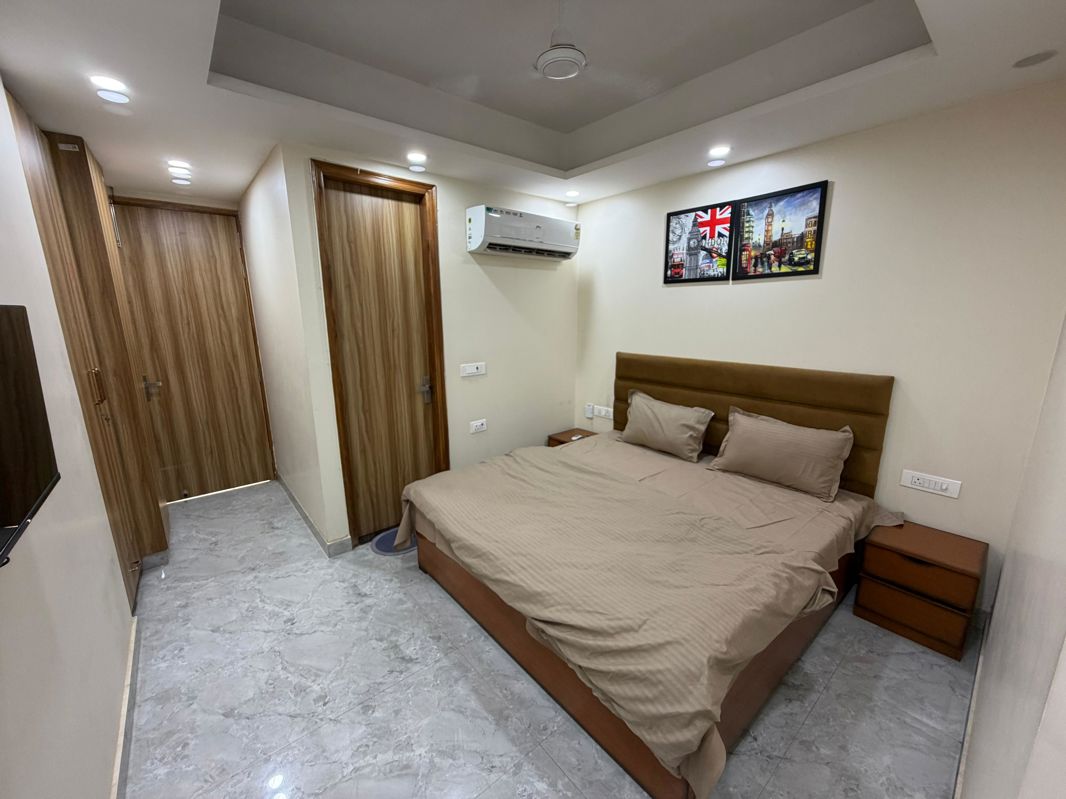 1 BHK for rent in Sector 27, Gurugram — furnished — 690 sq.ft