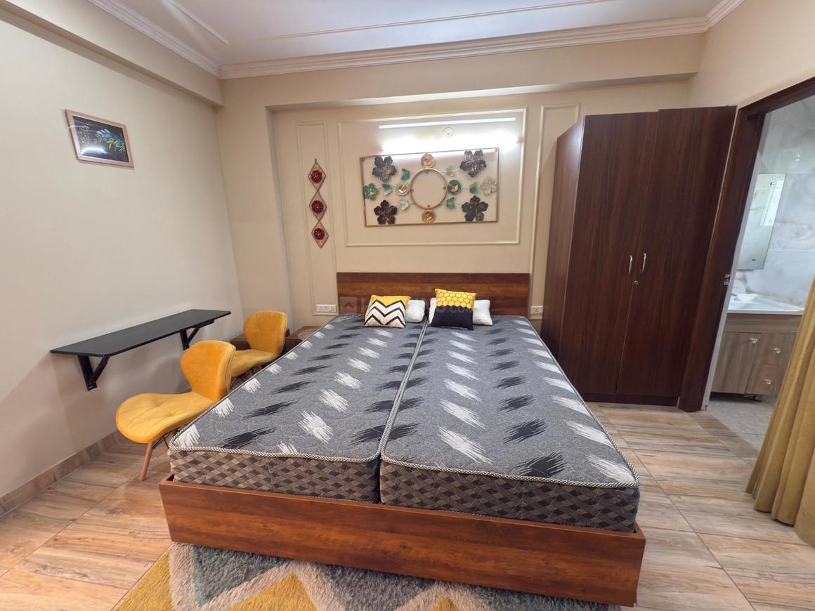1 BHK for rent in Sector 27, Gurugram — 900 sq.ft