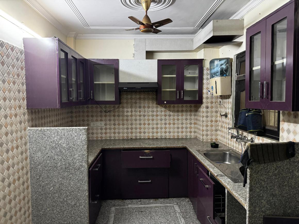 1 BHK for rent in Sector 27, Gurugram — 800 sq.ft