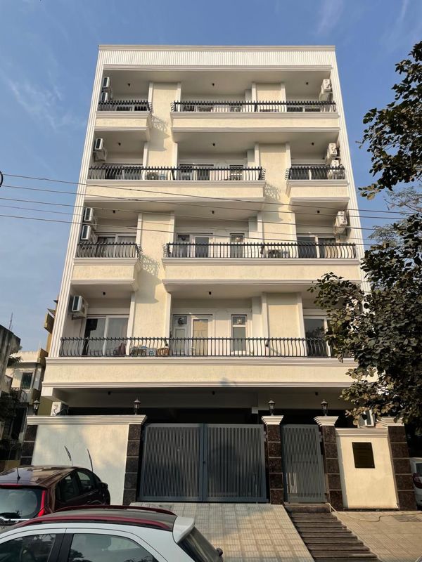 1 BHK for rent in Sector 28, Gurugram — furnished — 1015 sq.ft