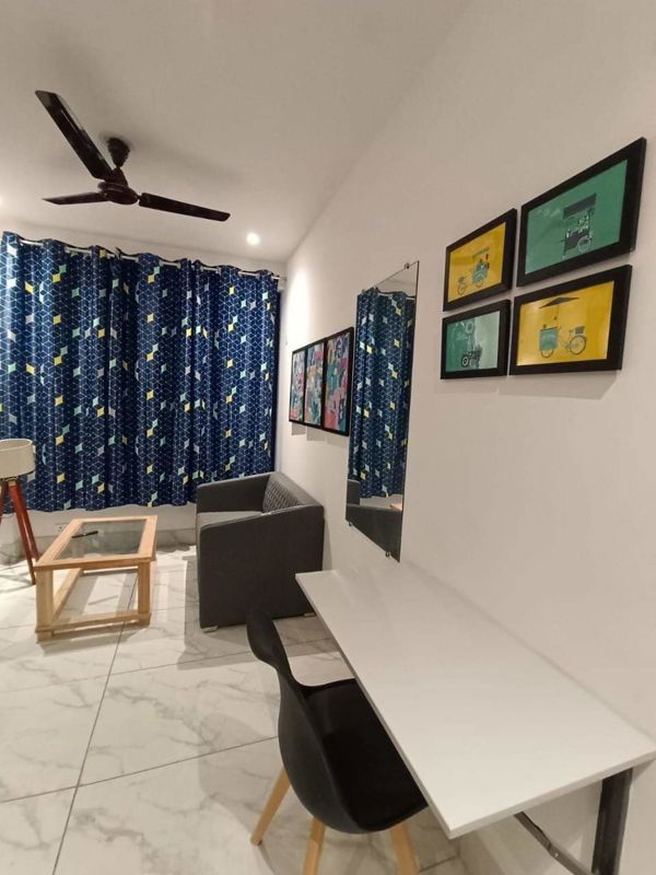 1 BHK for rent in Sector 30, Gurugram — furnished — 710 sq.ft