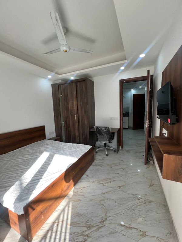 1 BHK for rent in Sector 30, Gurugram — furnished — 640 sq.ft