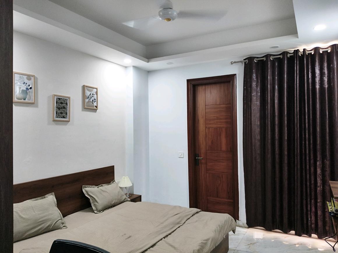 1 BHK for rent in Sector 30, Gurugram — 1050 sq.ft