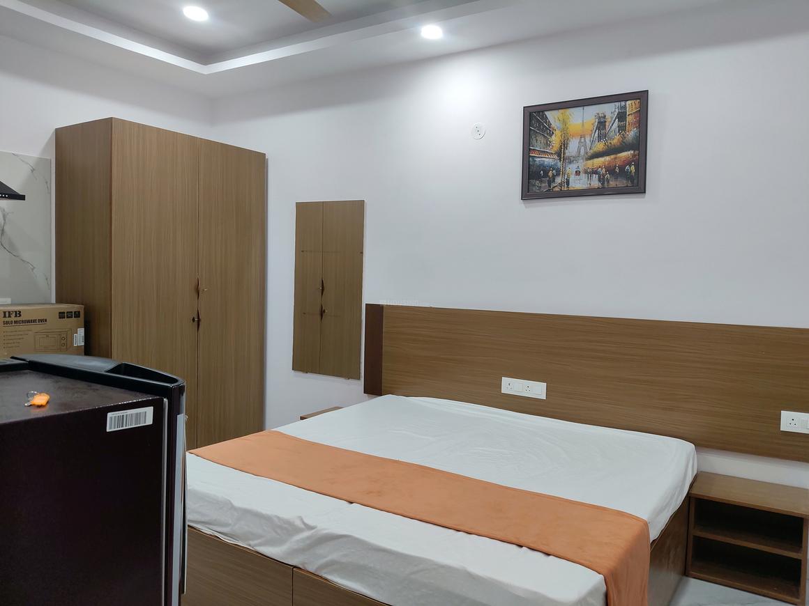 1 BHK for rent in Sector 30, Gurugram — 580 sq.ft — Surendra Star Home