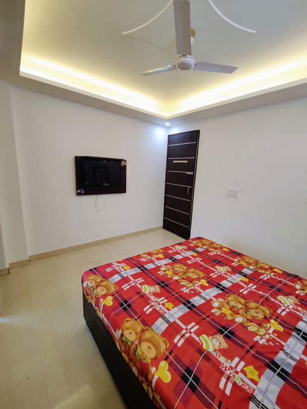 1 BHK for rent in Sector 31, Gurugram — furnished — 610 sq.ft