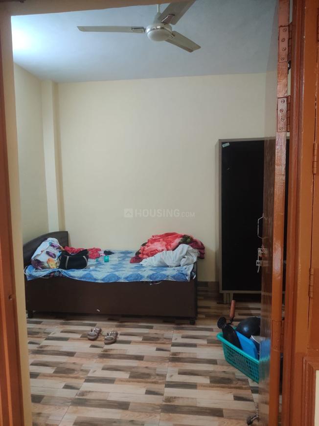 1 BHK for rent in Sector 31, Gurugram — semi-furnished — 280 sq.ft