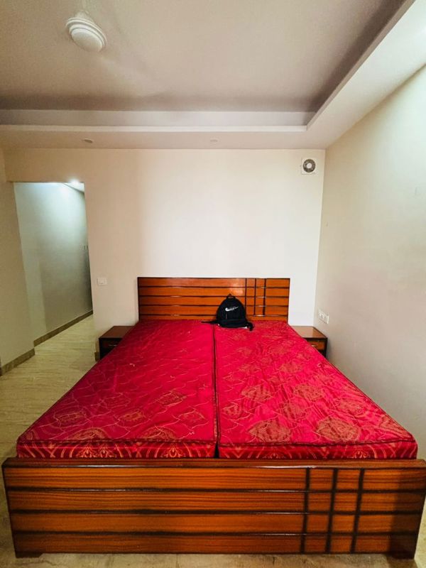 1 BHK for rent in Sector 31, Gurugram — furnished — 670 sq.ft