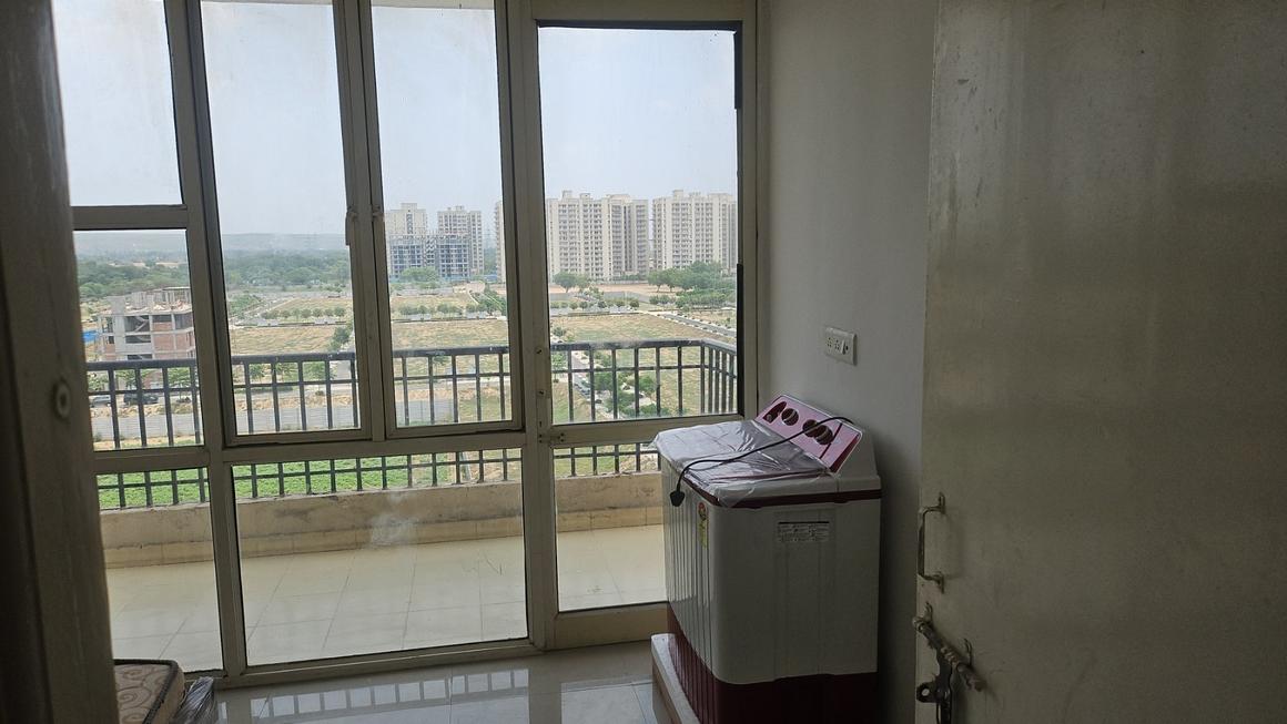 1 BHK for rent in Sector 35, Gurugram — 477 sq.ft — HCBS Sports Ville