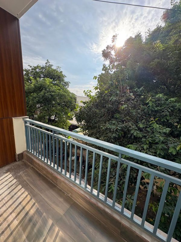 1 BHK for rent in Sector 38, Gurugram — furnished — 690 sq.ft