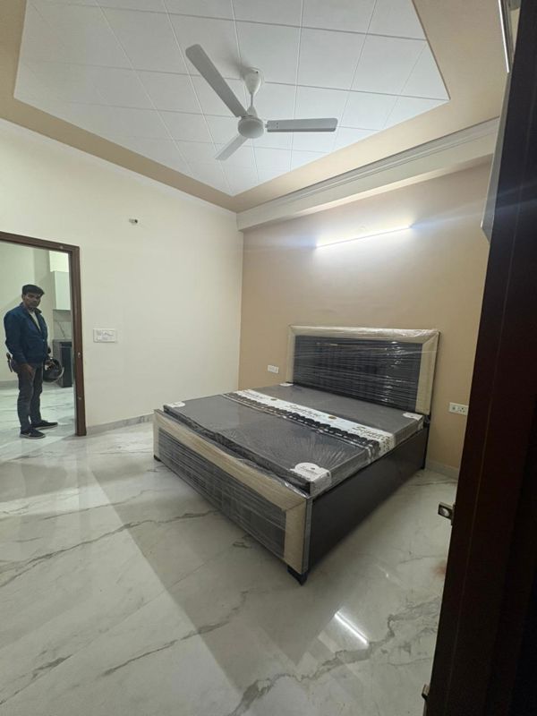 1 BHK for rent in Sector 38, Gurugram — furnished — 698 sq.ft