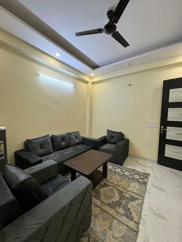 1 BHK for rent in Sector 38, Gurugram — furnished — 675 sq.ft