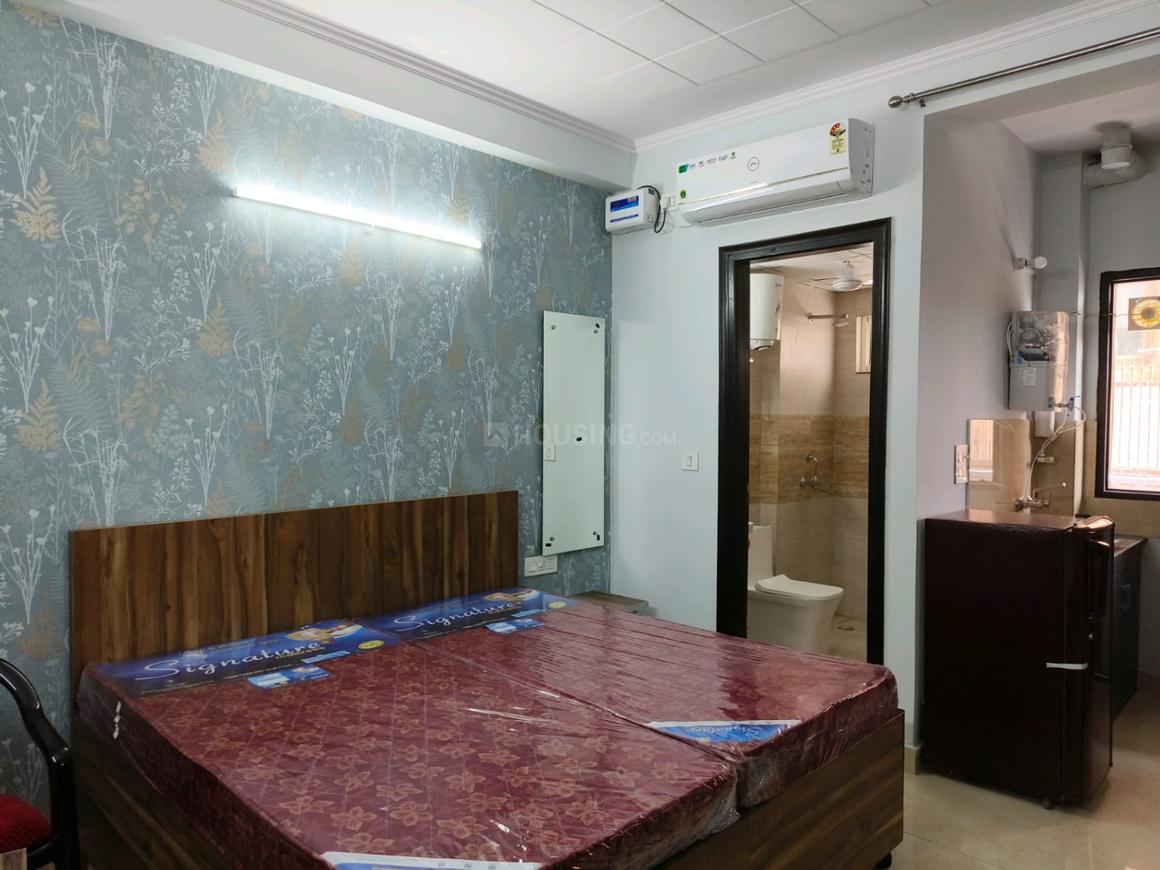 1 BHK for rent in Sector 38, Gurugram — 900 sq.ft
