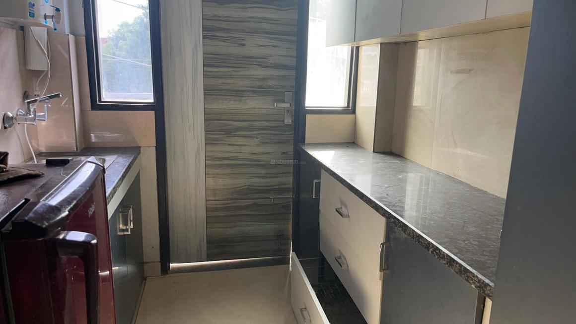 1 BHK for rent in Sector 38, Gurugram — 700 sq.ft