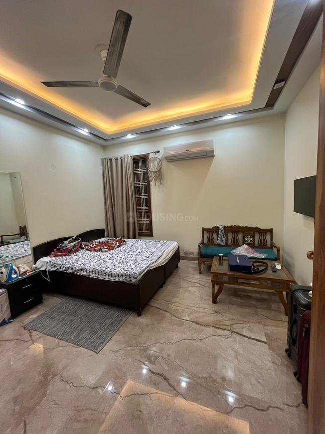 1 BHK for rent in Sector 38, Gurugram — 900 sq.ft