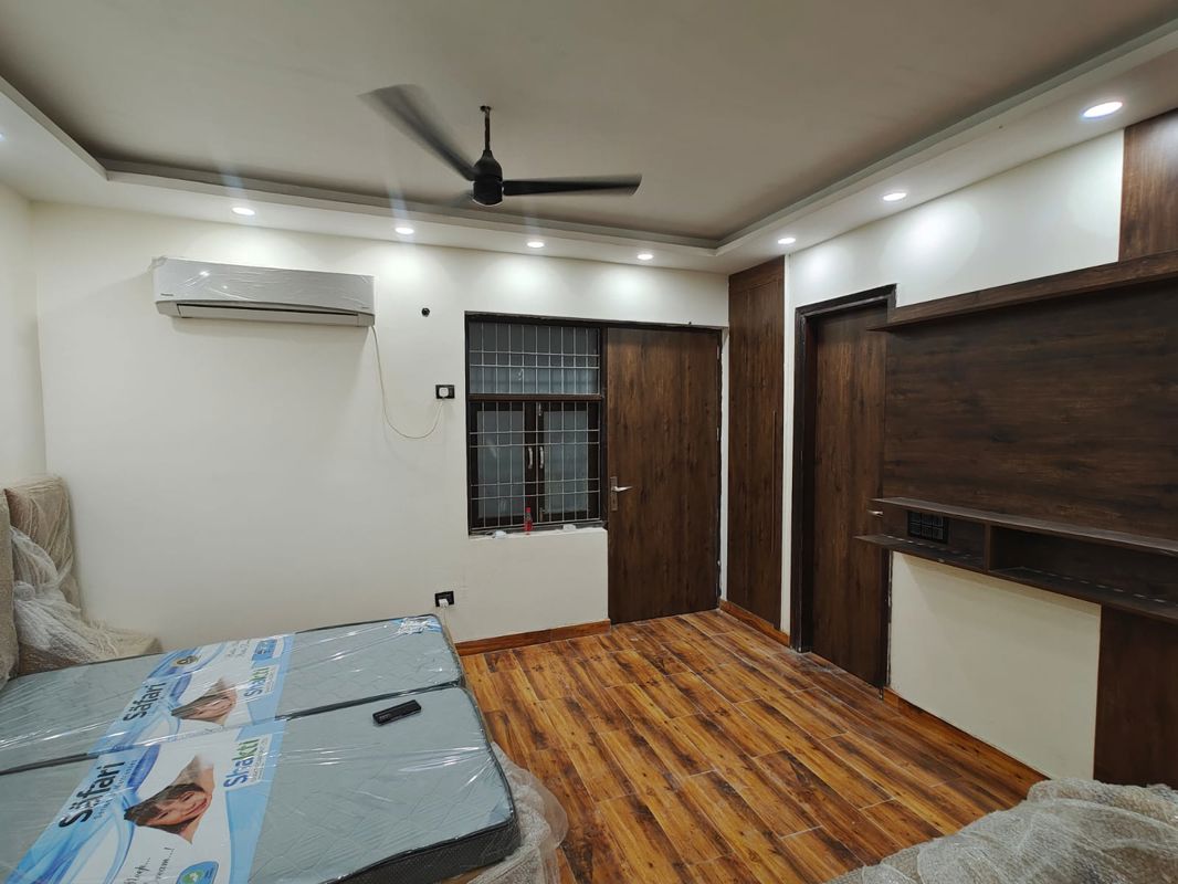1 BHK for rent in Sector 4, Gurugram — furnished — 550 sq.ft — Apna Enclave