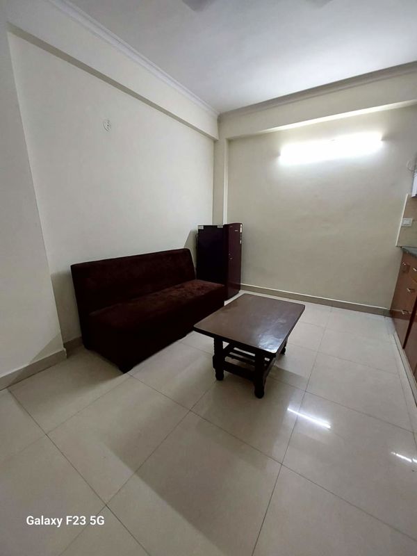 1 BHK for rent in Sector 40, Gurugram — furnished — 700 sq.ft