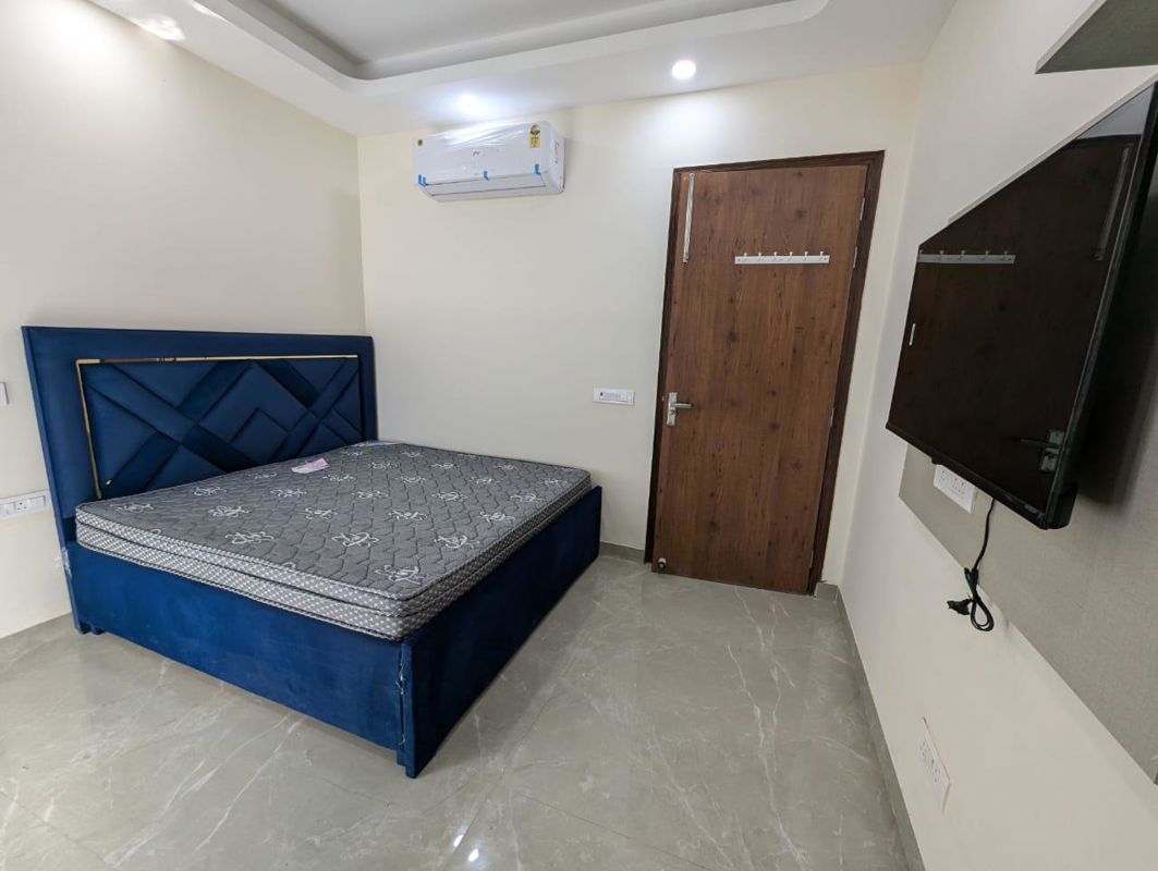 1 BHK for rent in Sector 41, Gurugram — furnished — 703 sq.ft