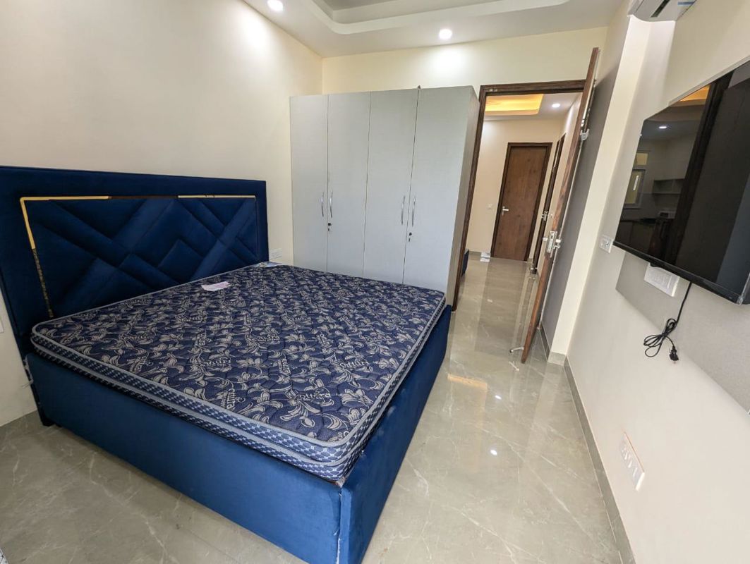 1 BHK for rent in Sector 41, Gurugram — furnished — 695 sq.ft