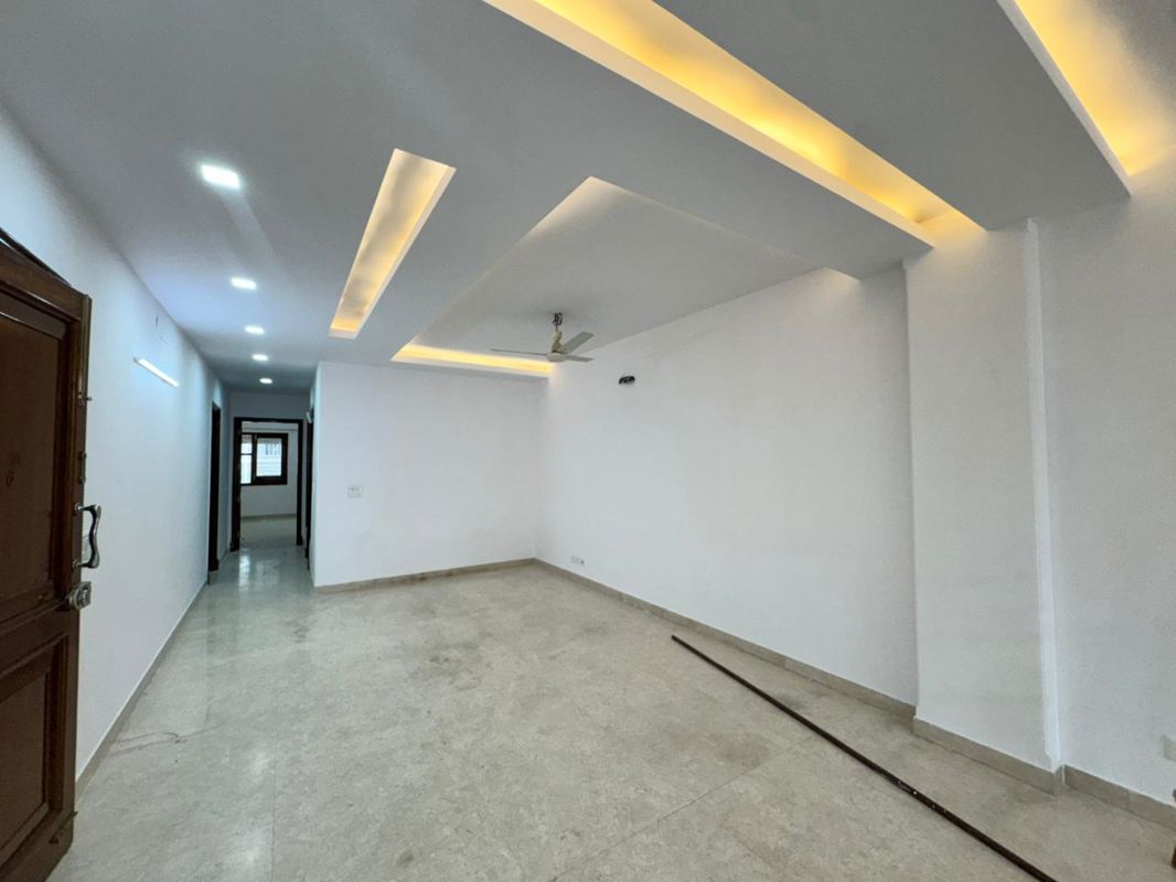 1 BHK for rent in Sector 42, Gurugram — unfurnished — 100 sq.ft